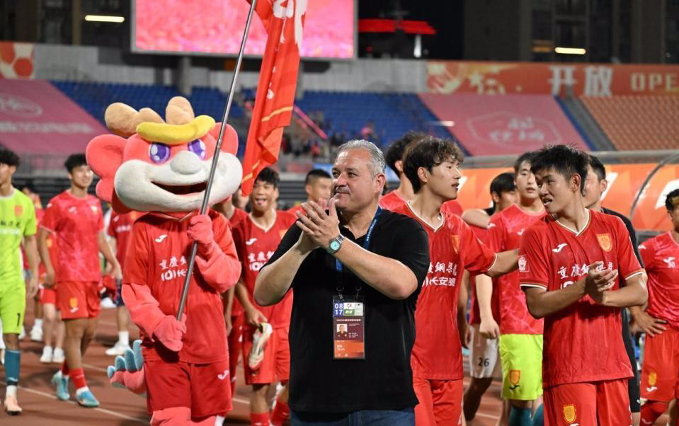 队邀请, 会上老板内