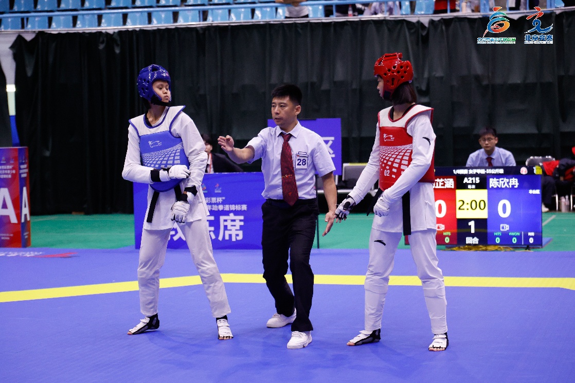 个区和地区, 品格铸魂